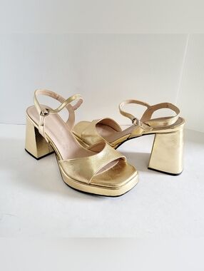 NIB WONDERS Gold Block Heel Sandals Open Toe Strappy Platform Shoes  41 10.5